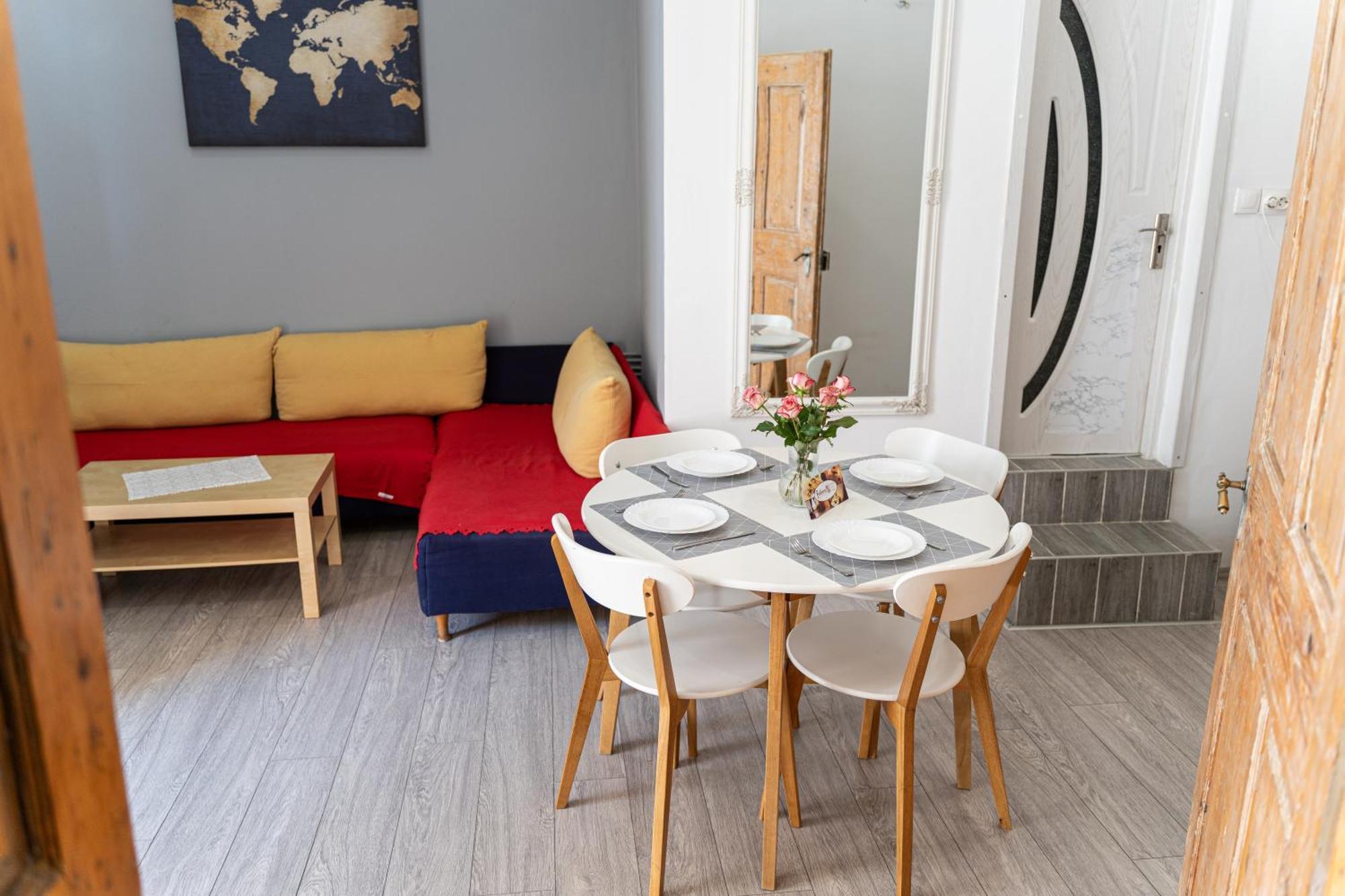 Fabini Apartments เมดิอาช ภายนอก รูปภาพ